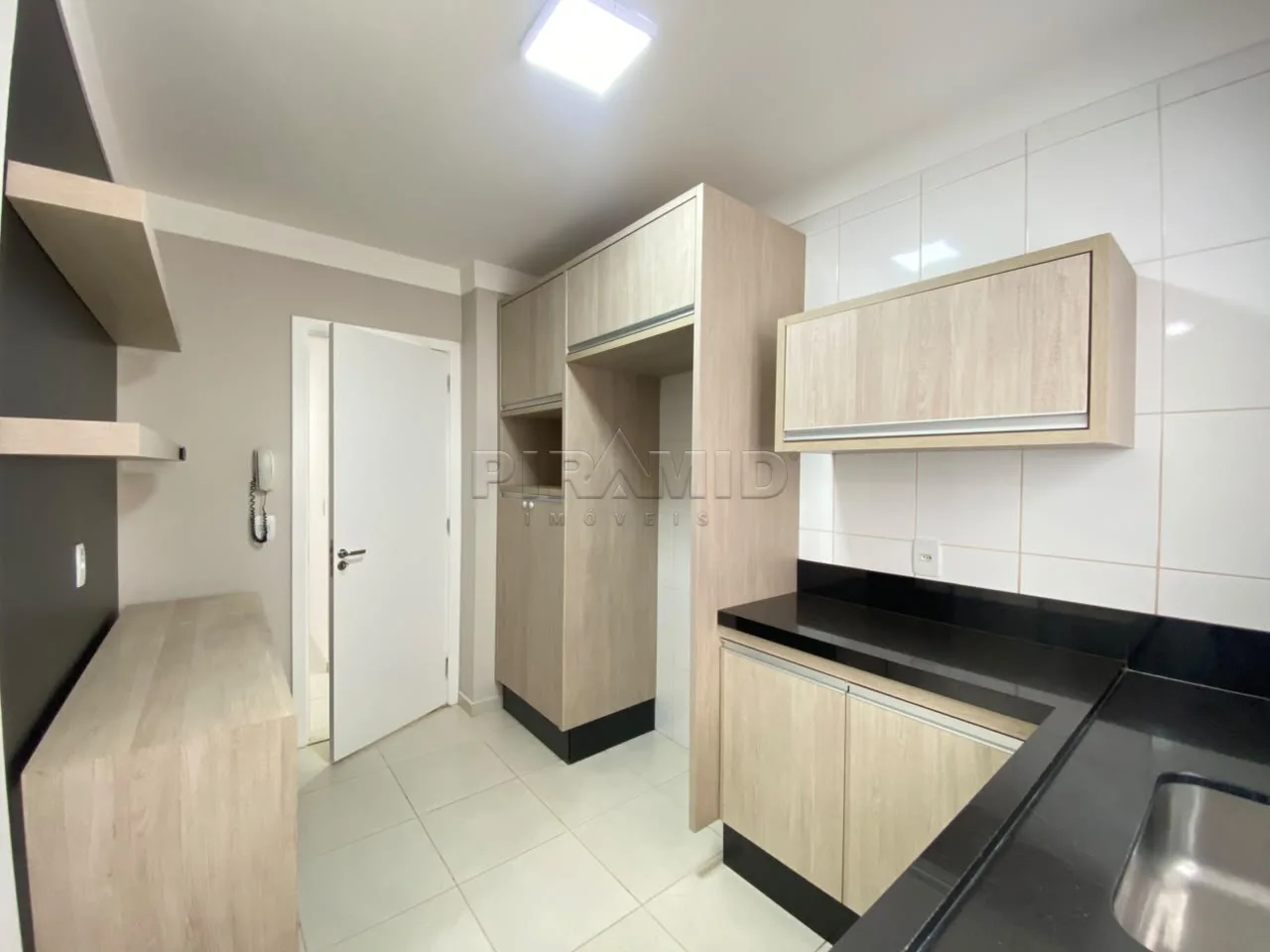 Alugar Apartamento / Padr&atilde;o em Ribeir&atilde;o Preto R$ 3.500,00 - Foto 11
