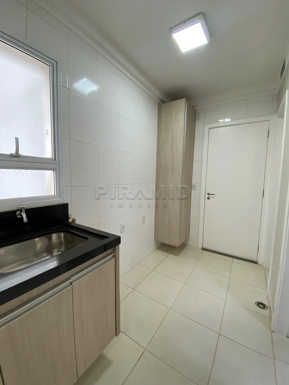 Alugar Apartamento / Padr&atilde;o em Ribeir&atilde;o Preto R$ 3.500,00 - Foto 12