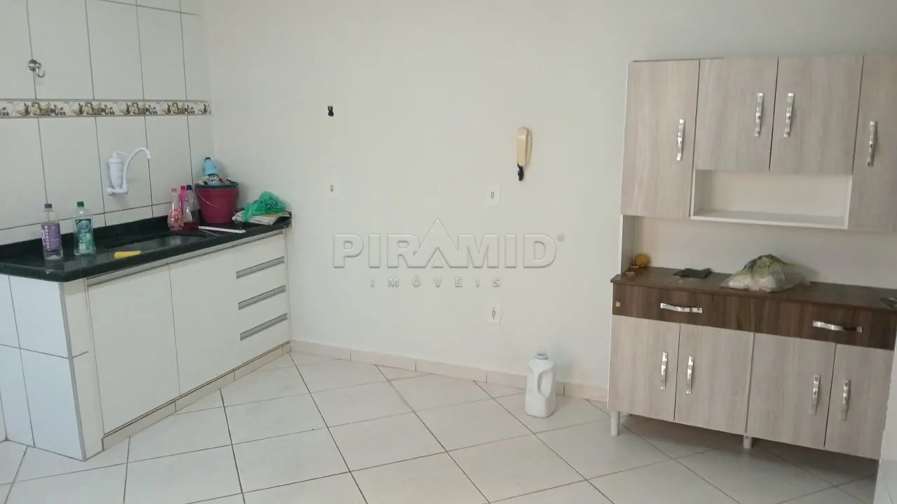 Alugar Casa / Padr&atilde;o em Ribeir&atilde;o Preto R$ 1.500,00 - Foto 3