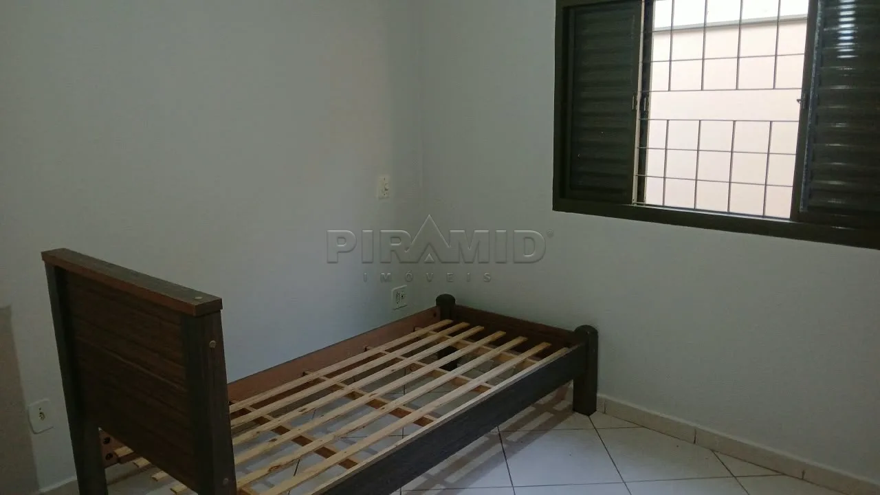 Alugar Casa / Padr&atilde;o em Ribeir&atilde;o Preto R$ 1.500,00 - Foto 5