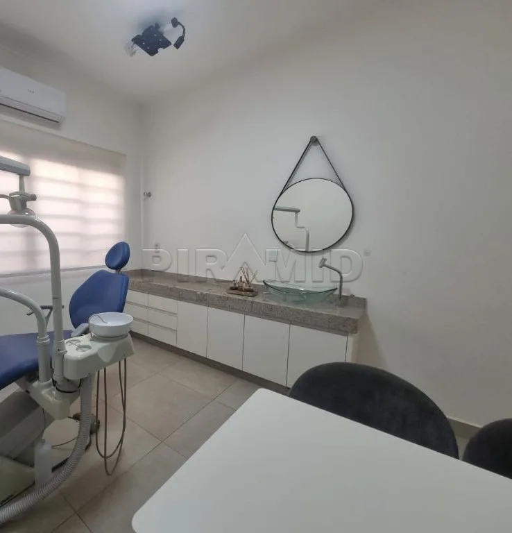 Alugar Comercial / Sala em Ribeir&atilde;o Preto R$ 3.600,00 - Foto 1