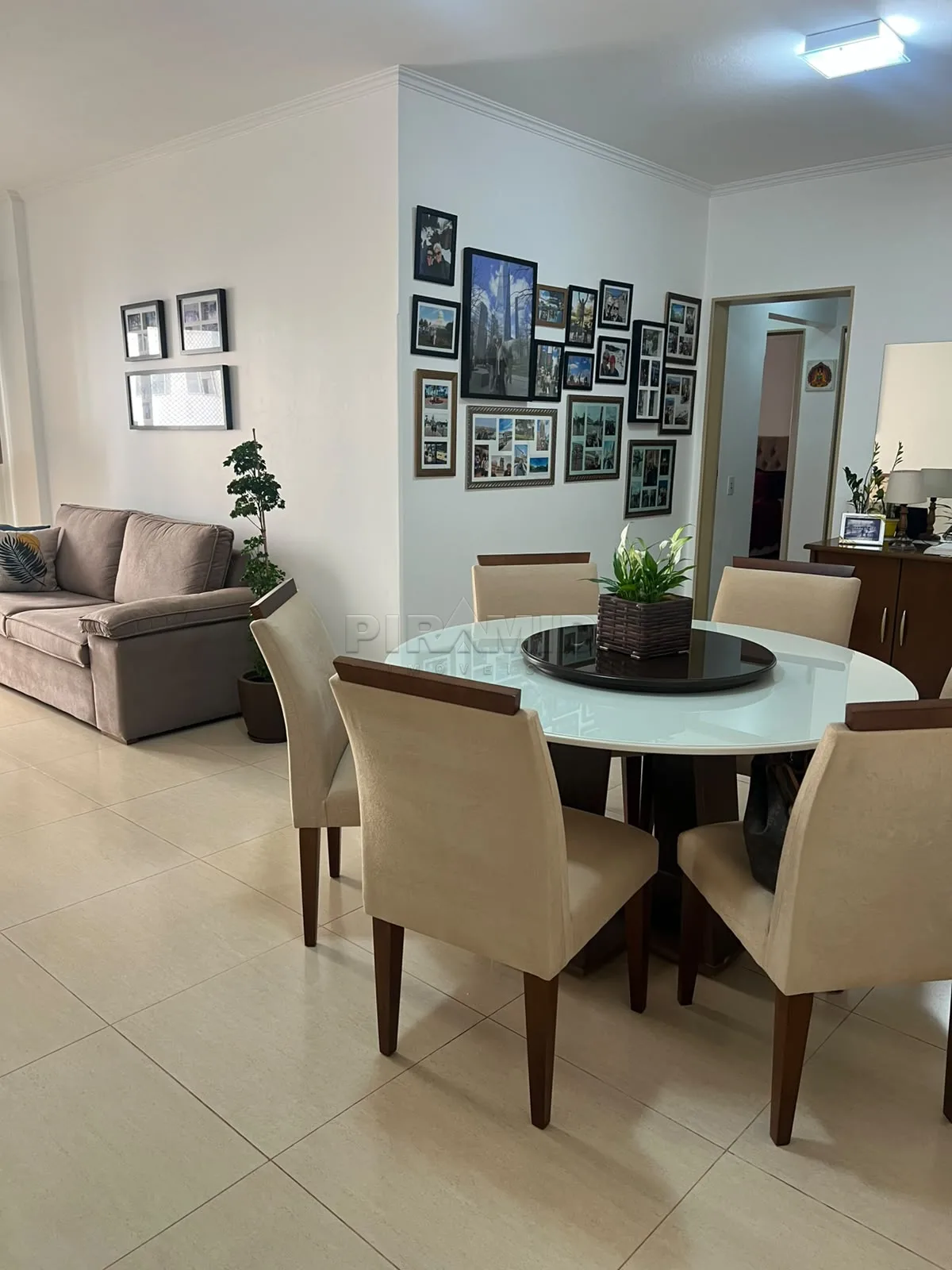 Comprar Apartamento / Padr&atilde;o em Ribeir&atilde;o Preto R$ 420.000,00 - Foto 2