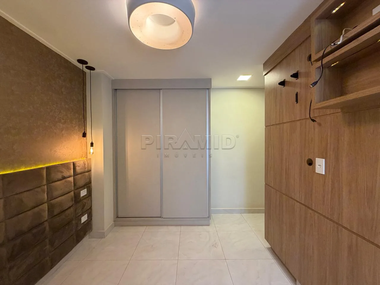 Alugar Apartamento / Padr&atilde;o em Ribeir&atilde;o Preto R$ 4.000,00 - Foto 18