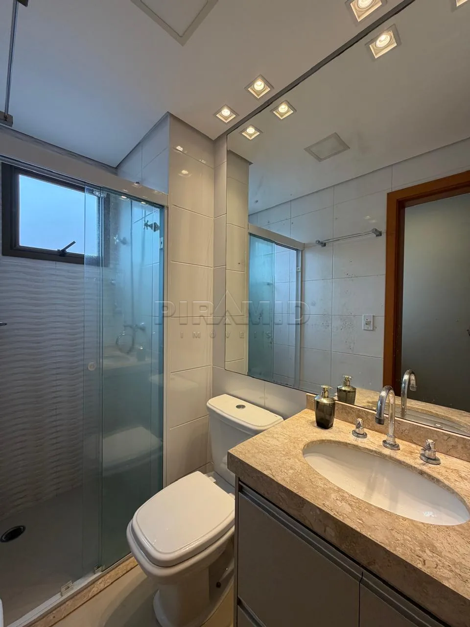 Alugar Apartamento / Padr&atilde;o em Ribeir&atilde;o Preto R$ 4.000,00 - Foto 21