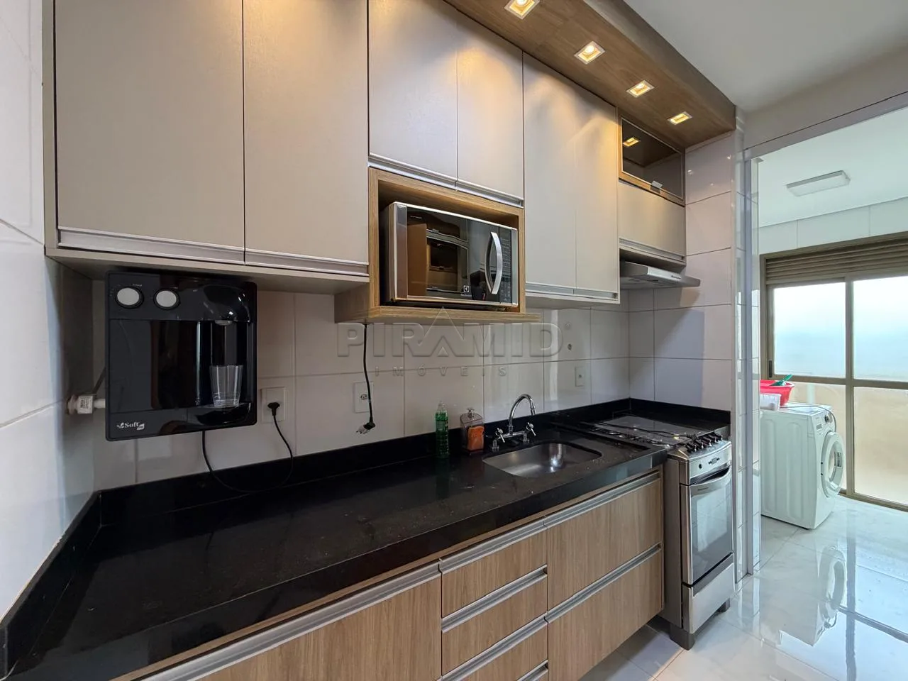Alugar Apartamento / Padr&atilde;o em Ribeir&atilde;o Preto R$ 4.000,00 - Foto 23
