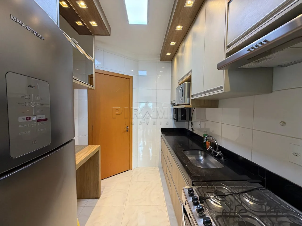 Alugar Apartamento / Padr&atilde;o em Ribeir&atilde;o Preto R$ 4.000,00 - Foto 26