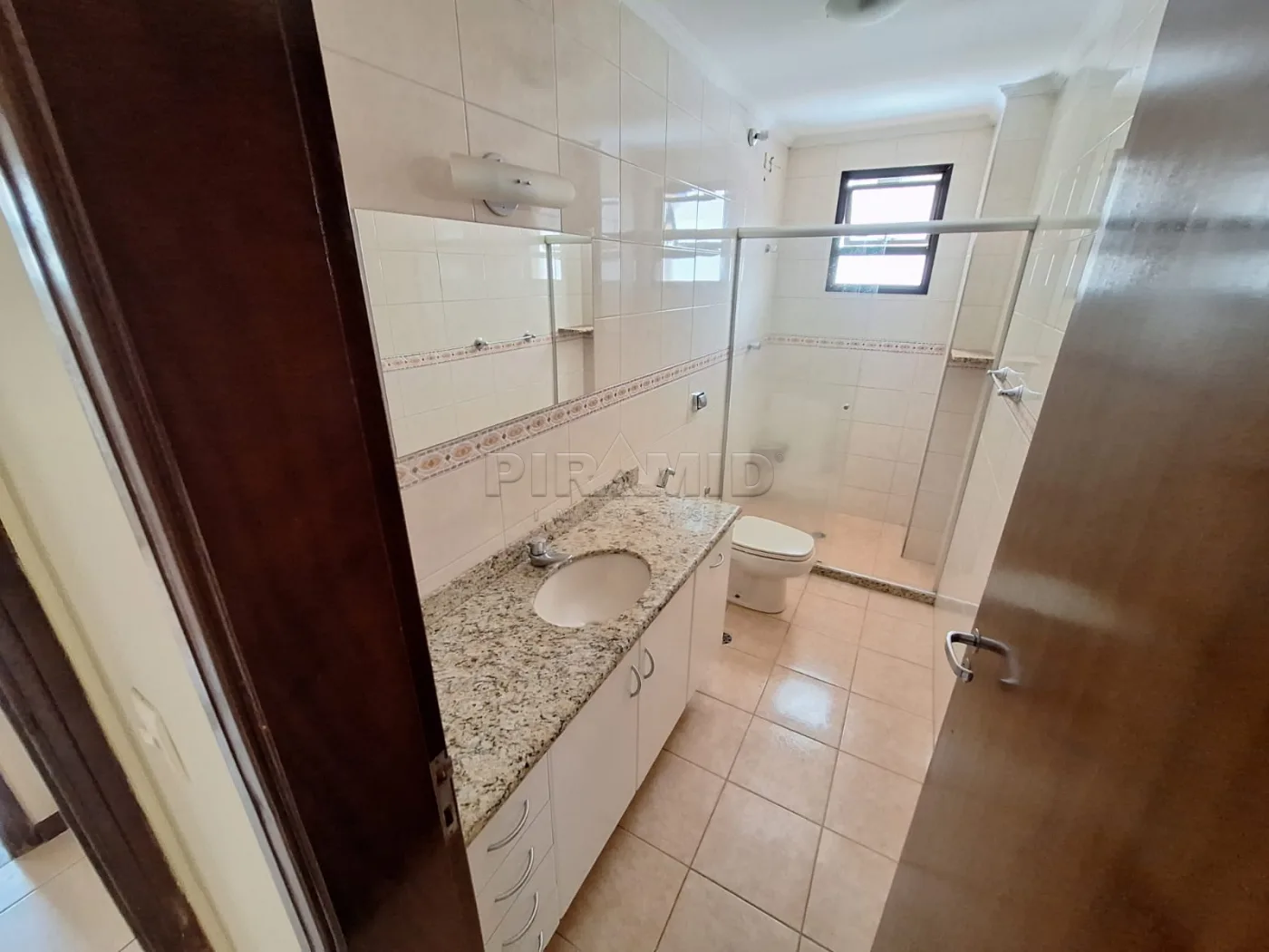 Alugar Apartamento / Padr&atilde;o em Ribeir&atilde;o Preto R$ 2.300,00 - Foto 13