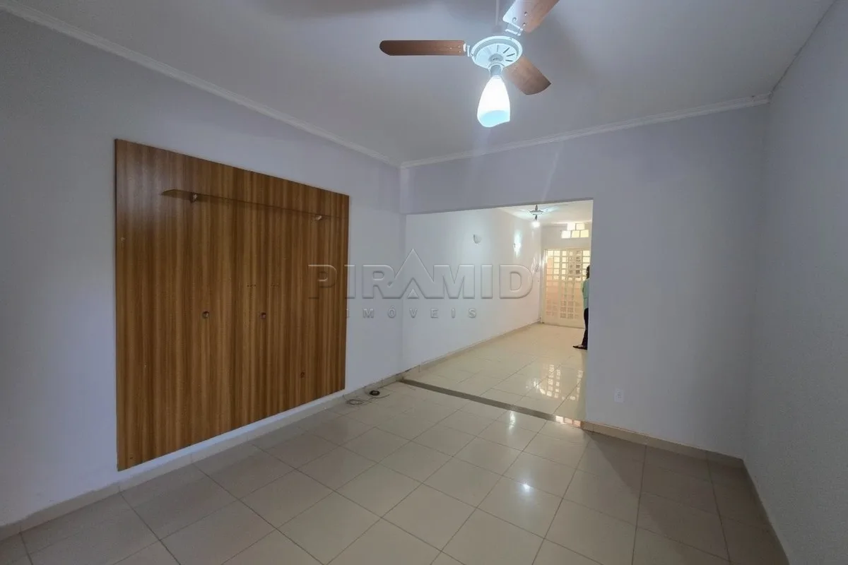 Comprar Casa / Padr&atilde;o em Ribeir&atilde;o Preto R$ 550.000,00 - Foto 4