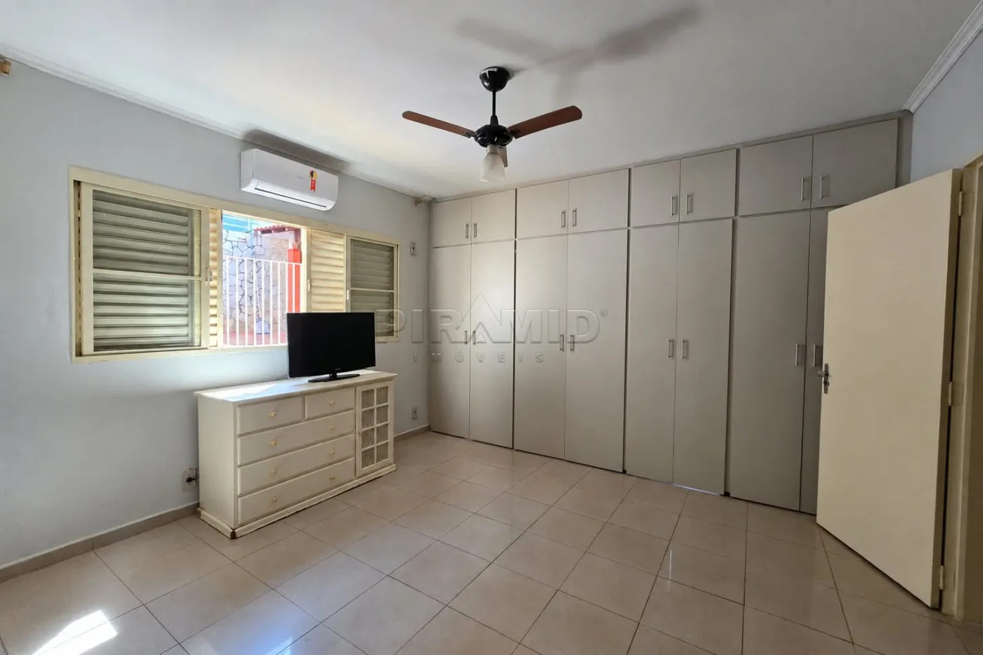 Comprar Casa / Padr&atilde;o em Ribeir&atilde;o Preto R$ 550.000,00 - Foto 11