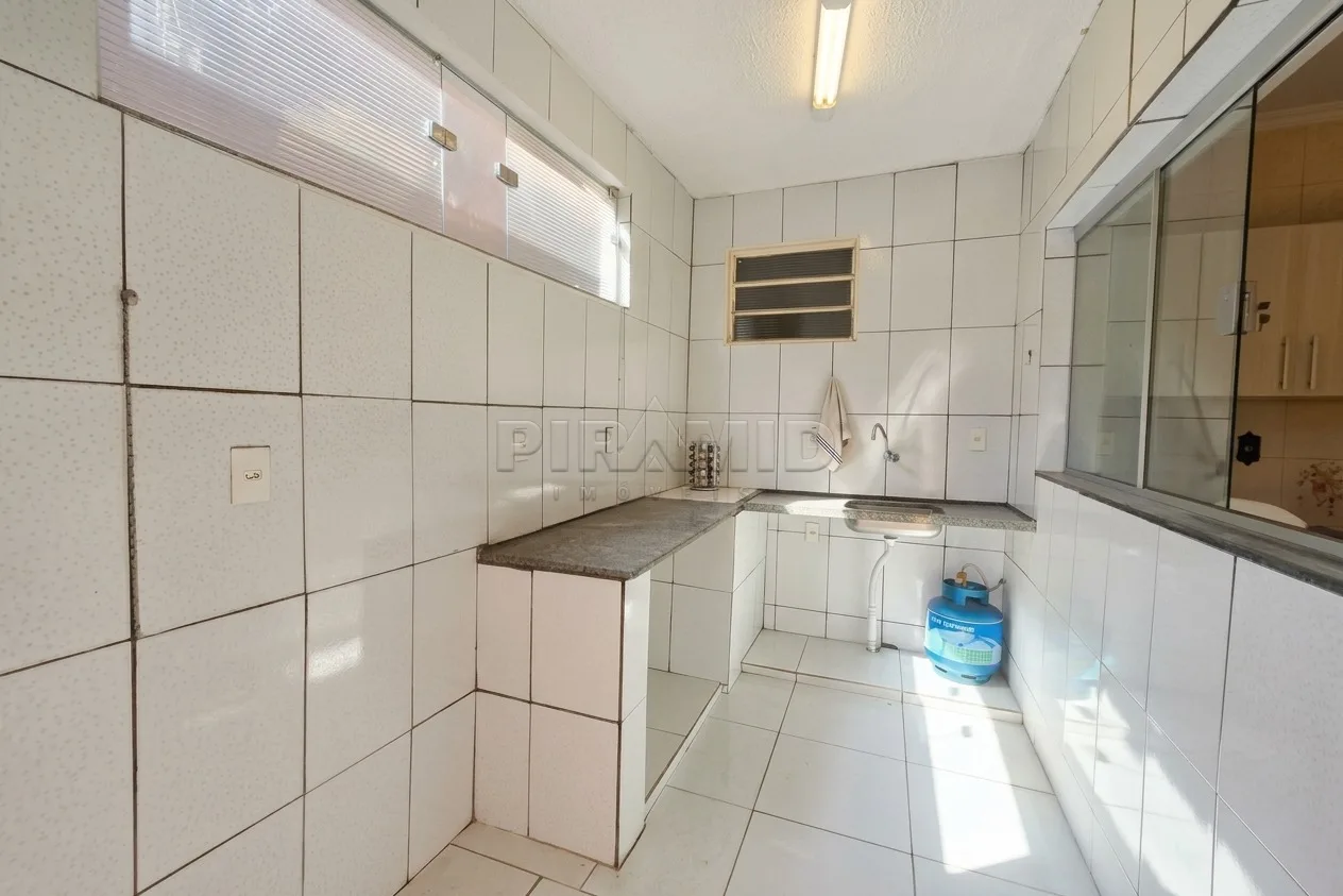Comprar Casa / Padr&atilde;o em Ribeir&atilde;o Preto R$ 550.000,00 - Foto 18