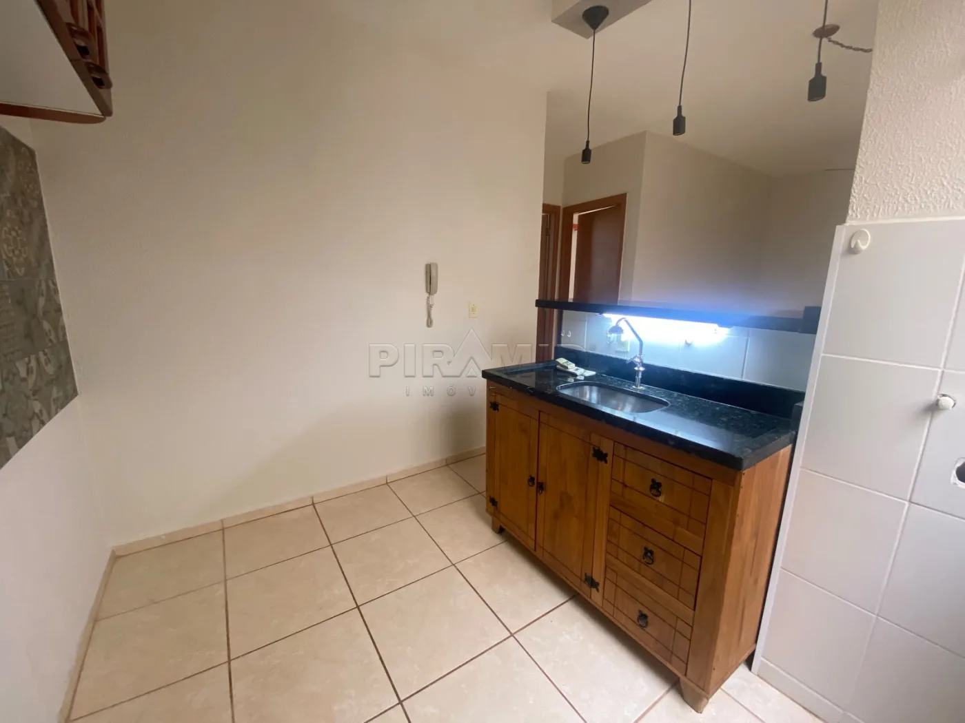 Alugar Apartamento / Padr&atilde;o em Ribeir&atilde;o Preto R$ 1.000,00 - Foto 5
