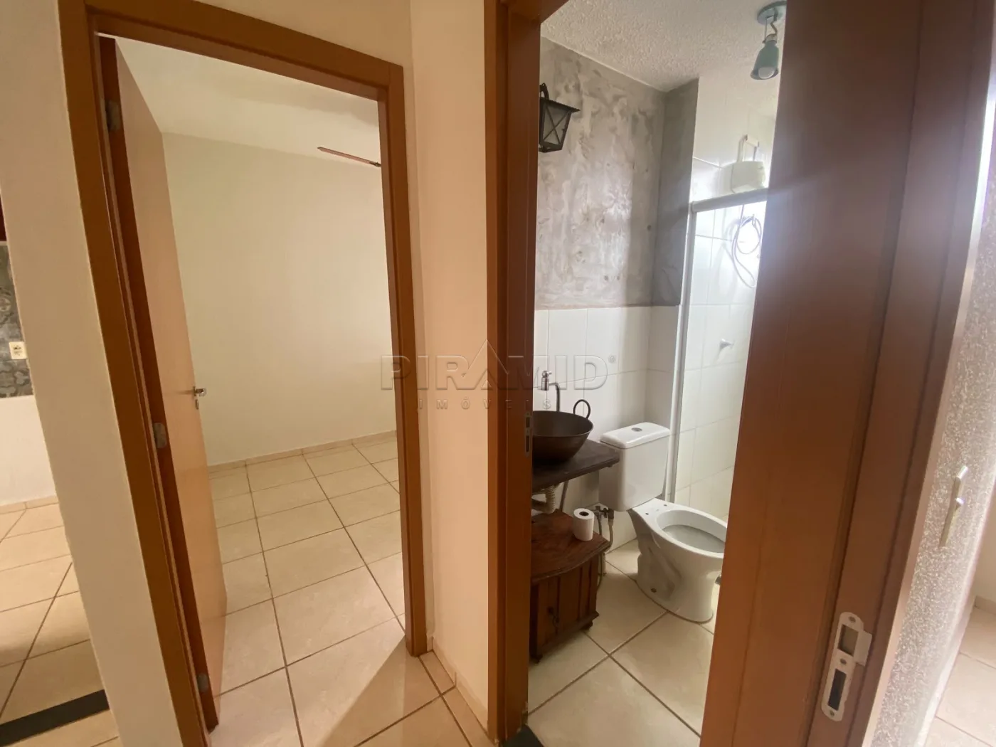 Alugar Apartamento / Padr&atilde;o em Ribeir&atilde;o Preto R$ 1.000,00 - Foto 11