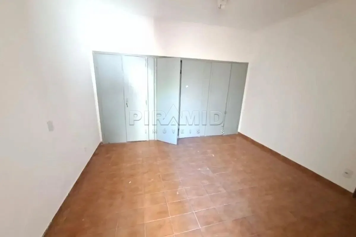 Alugar Casa / Padr&atilde;o em Ribeir&atilde;o Preto R$ 3.700,00 - Foto 9