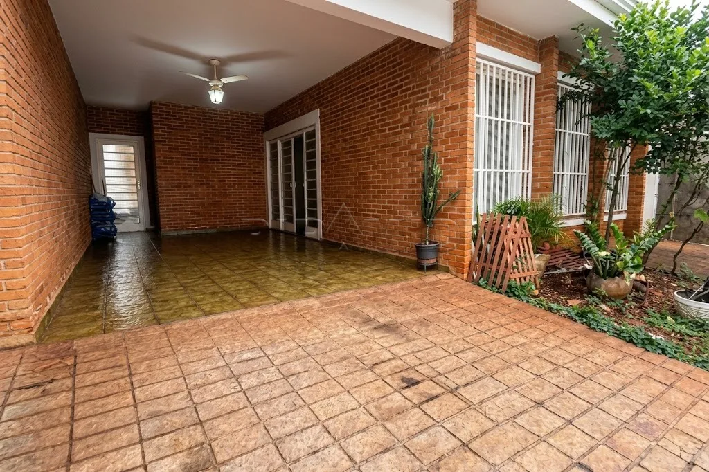 Comprar Casa / Padr&atilde;o em Ribeir&atilde;o Preto R$ 550.000,00 - Foto 1
