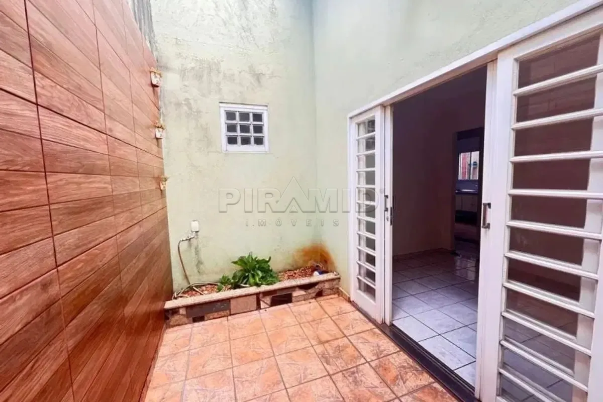 Comprar Casa / Padr&atilde;o em Ribeir&atilde;o Preto R$ 500.000,00 - Foto 4
