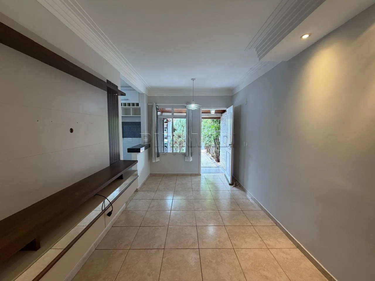 Alugar Casa / Condom&iacute;nio em Ribeir&atilde;o Preto R$ 3.600,00 - Foto 3