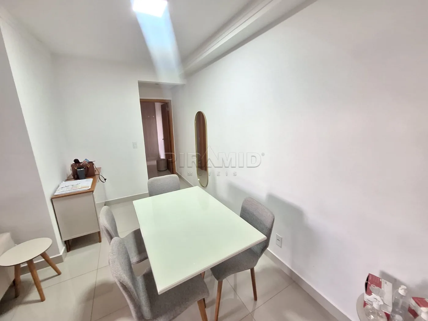 Alugar Apartamento / Padr&atilde;o em Ribeir&atilde;o Preto R$ 5.000,00 - Foto 3