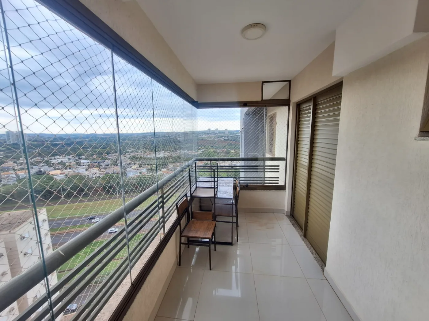Alugar Apartamento / Padr&atilde;o em Ribeir&atilde;o Preto R$ 5.000,00 - Foto 5