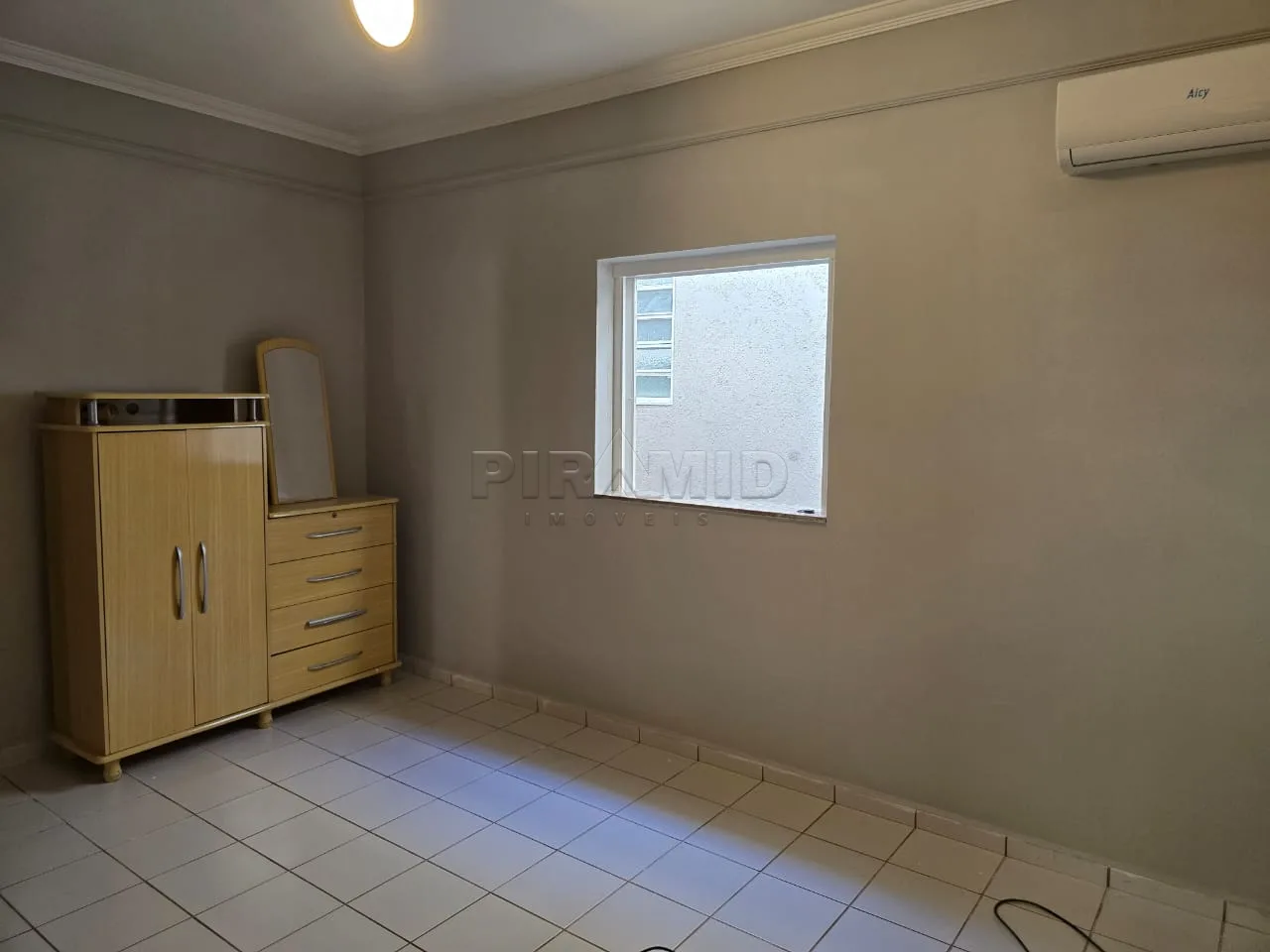Comprar Casa / Padr&atilde;o em Ribeir&atilde;o Preto R$ 399.900,00 - Foto 5