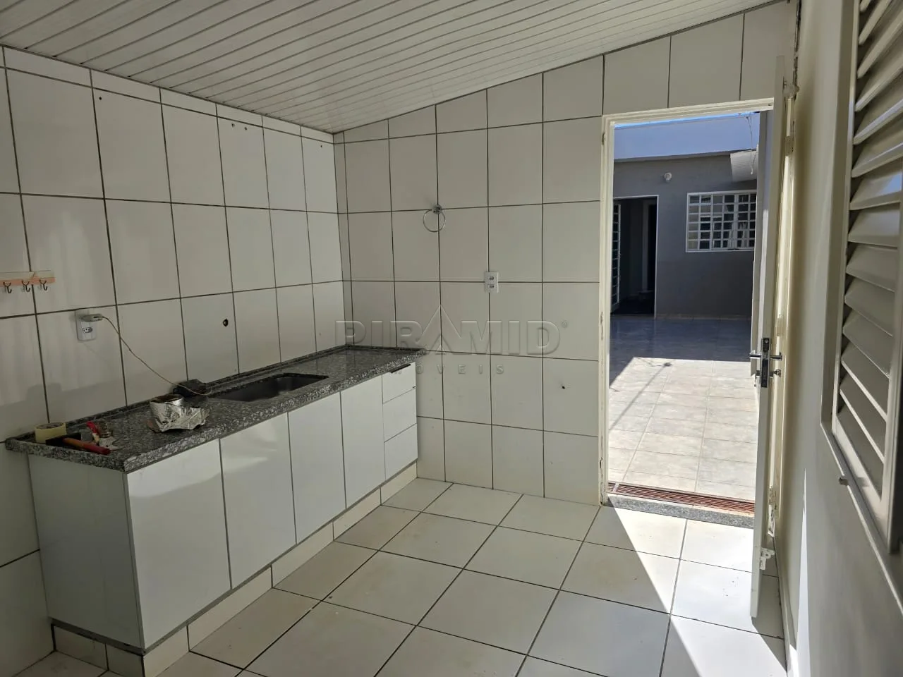 Comprar Casa / Padr&atilde;o em Ribeir&atilde;o Preto R$ 399.900,00 - Foto 30
