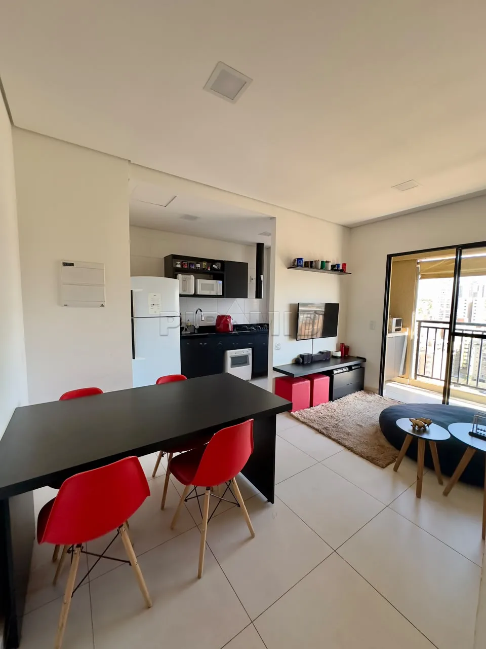 Alugar Apartamento / Padr&atilde;o em Ribeir&atilde;o Preto R$ 2.750,00 - Foto 1