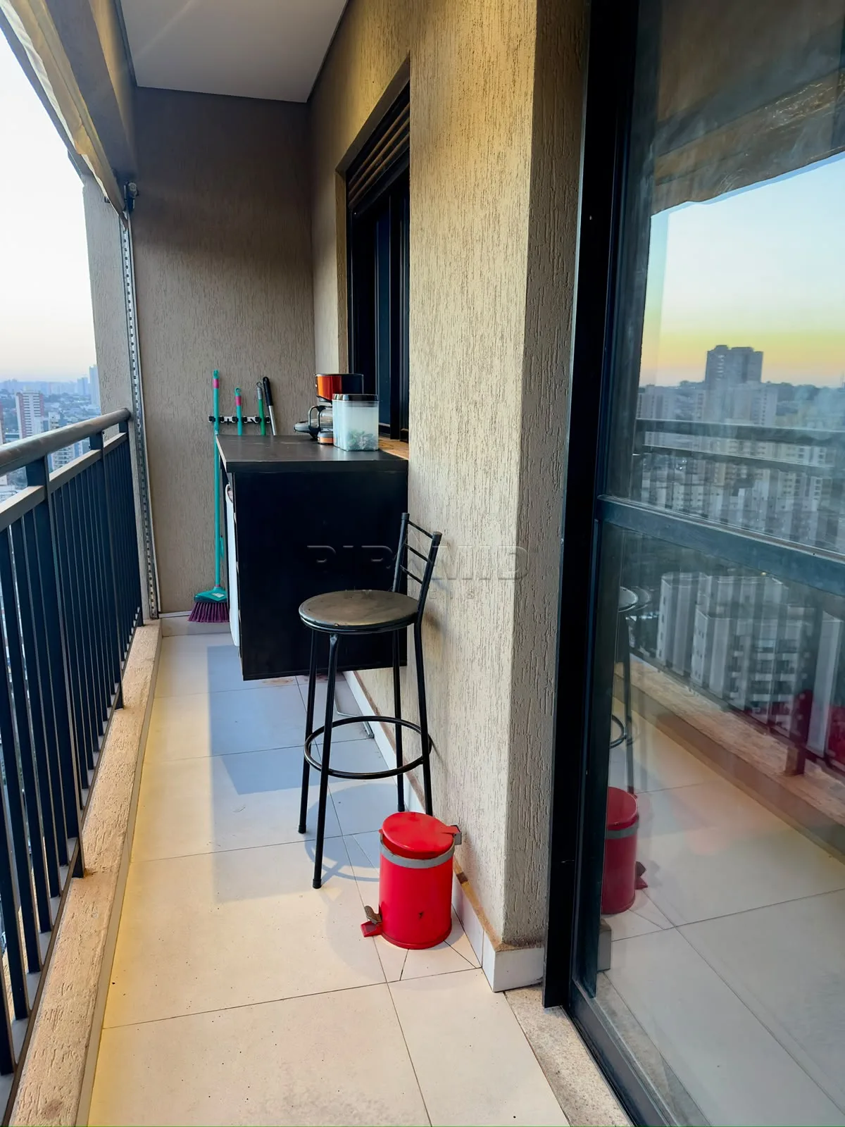 Alugar Apartamento / Padr&atilde;o em Ribeir&atilde;o Preto R$ 2.750,00 - Foto 2