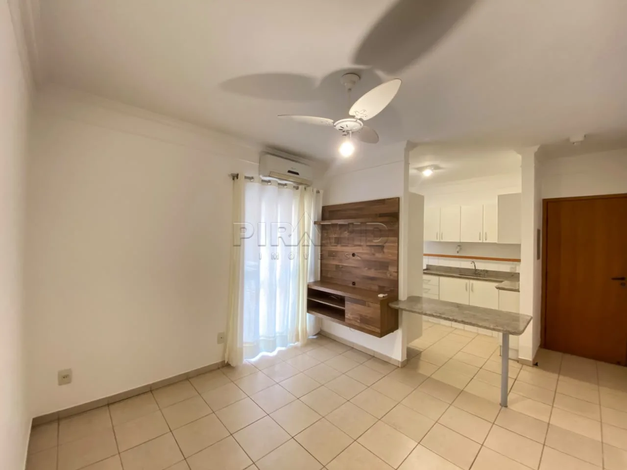 Alugar Apartamento / Padr&atilde;o em Ribeir&atilde;o Preto R$ 2.000,00 - Foto 3