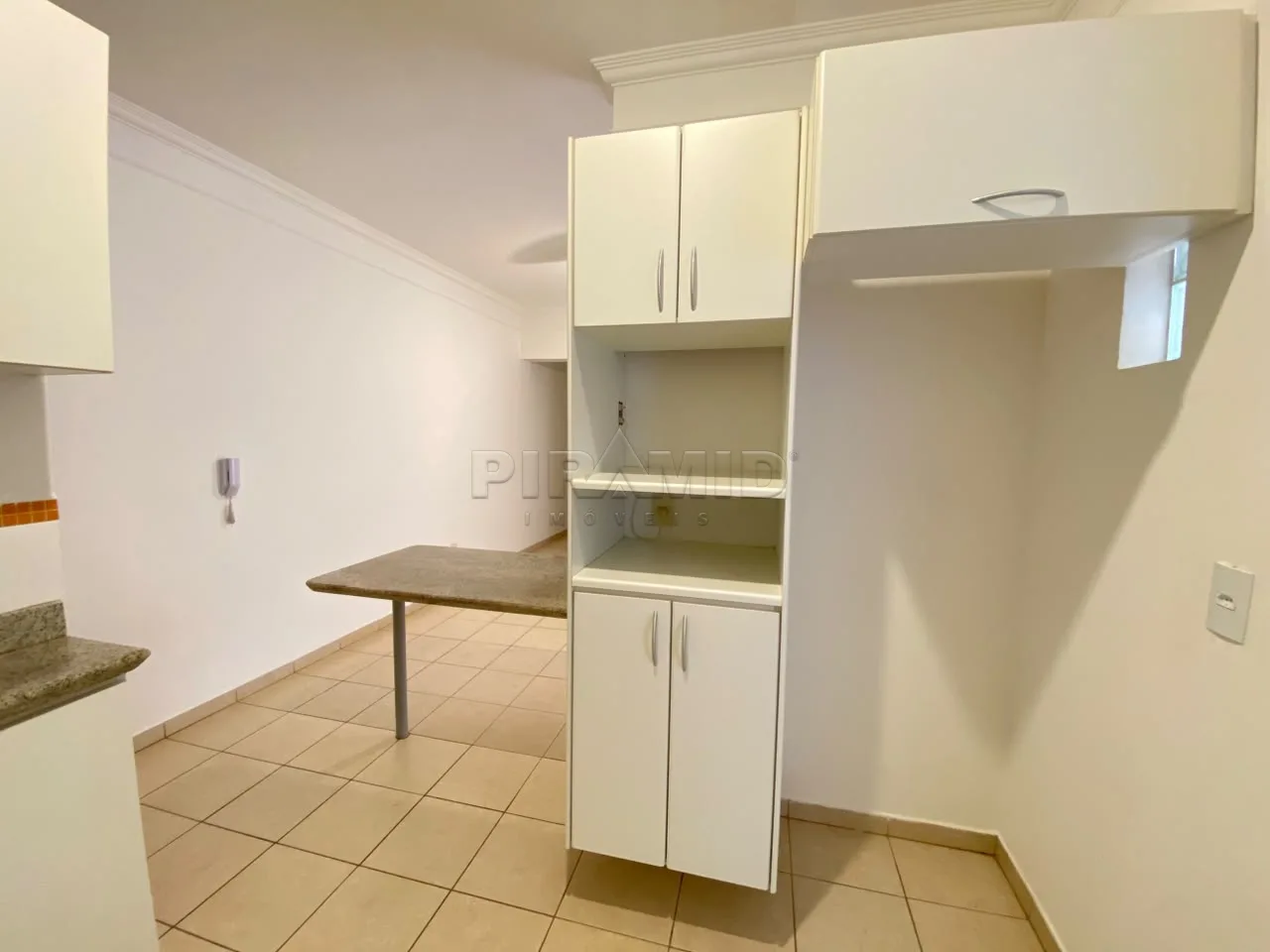 Alugar Apartamento / Padr&atilde;o em Ribeir&atilde;o Preto R$ 2.000,00 - Foto 17