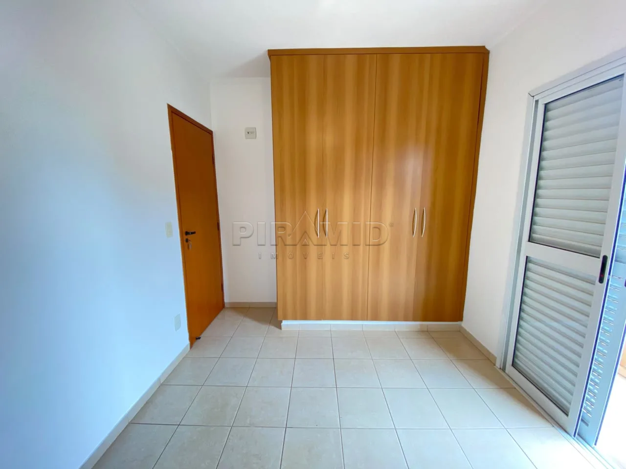 Alugar Apartamento / Padr&atilde;o em Ribeir&atilde;o Preto R$ 2.000,00 - Foto 7