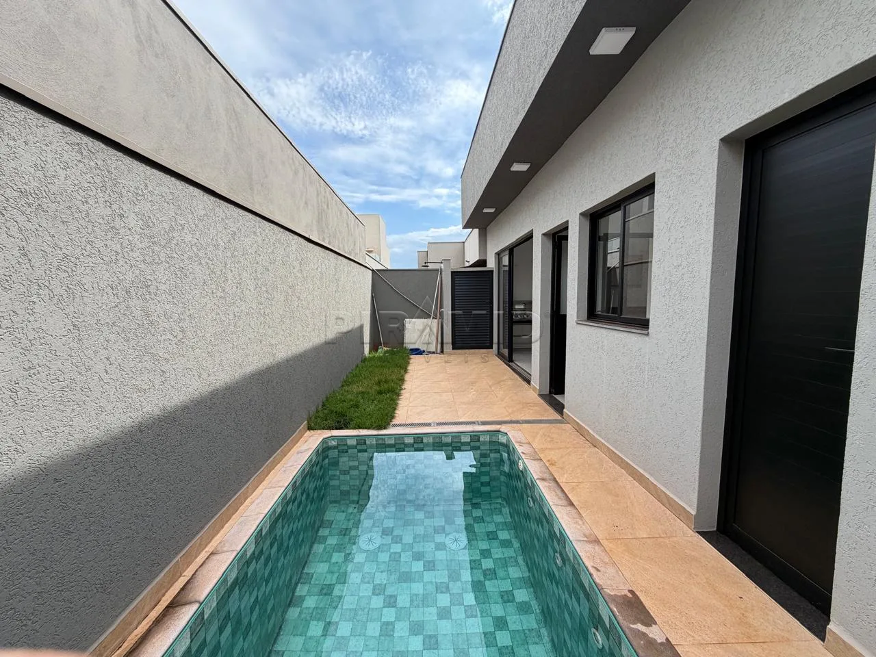 Comprar Casa / Condom&iacute;nio em Ribeir&atilde;o Preto R$ 1.150.000,00 - Foto 1