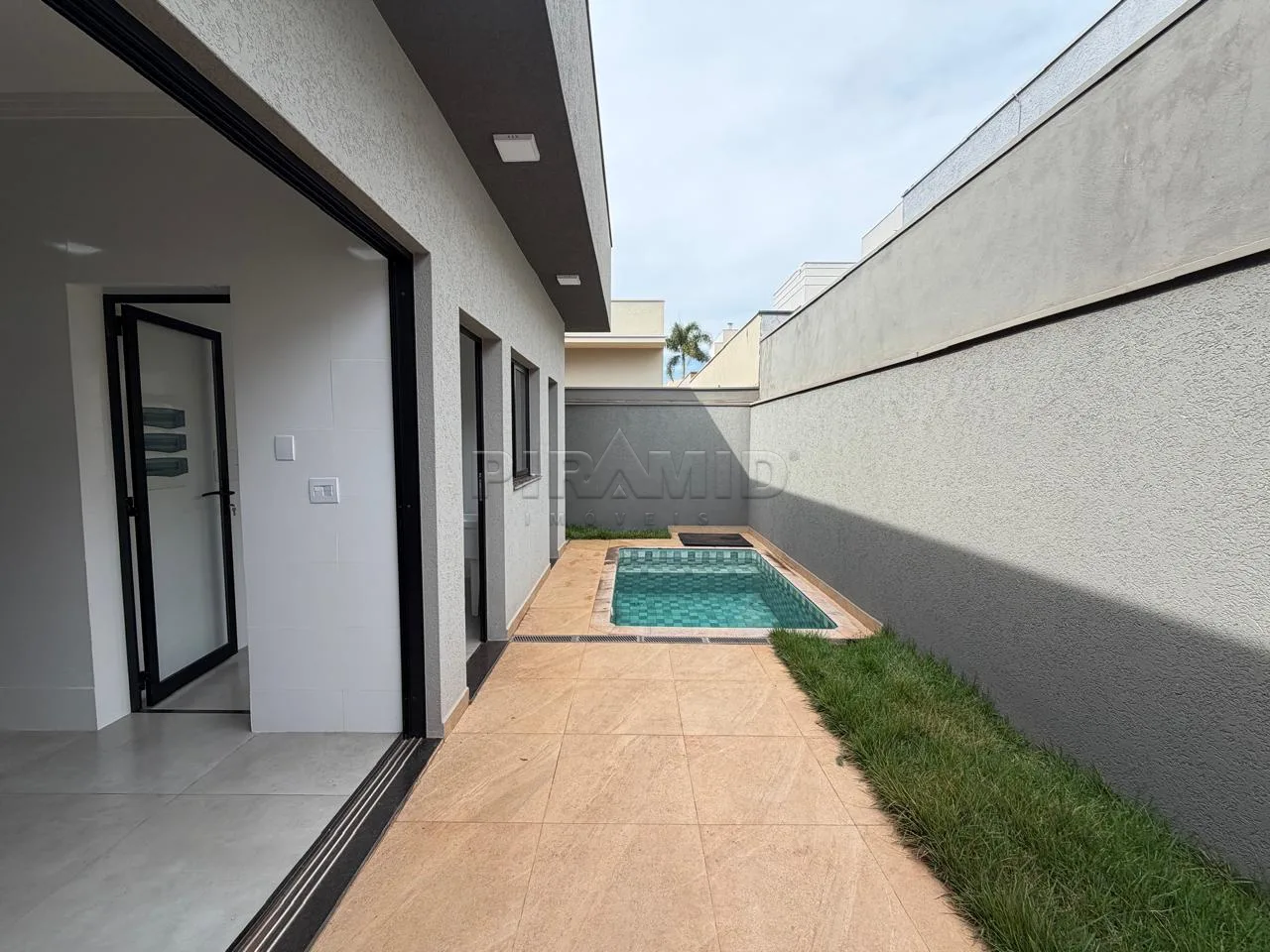 Comprar Casa / Condom&iacute;nio em Ribeir&atilde;o Preto R$ 1.150.000,00 - Foto 3
