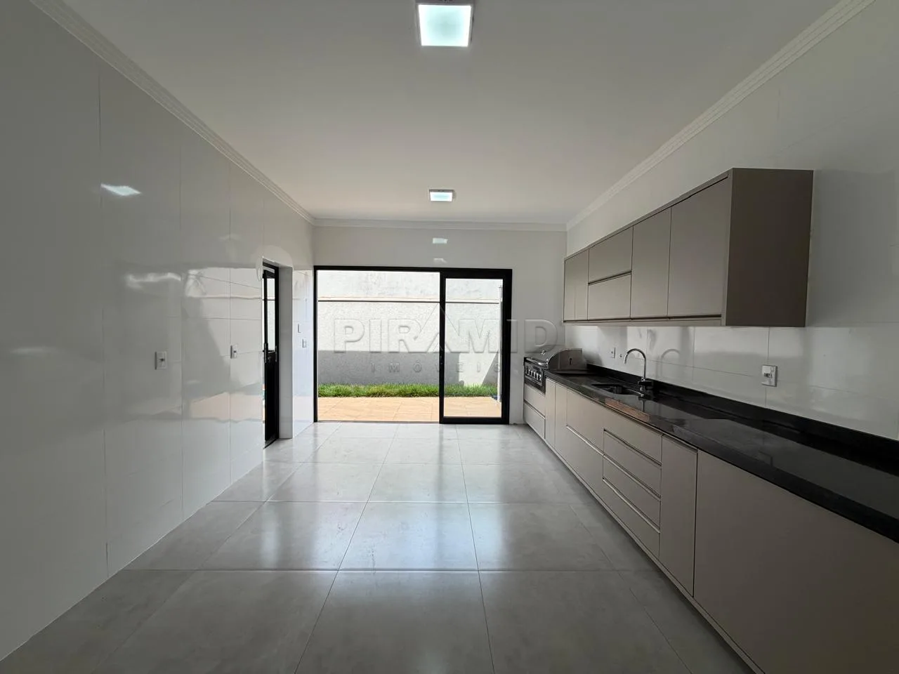Comprar Casa / Condom&iacute;nio em Ribeir&atilde;o Preto R$ 1.150.000,00 - Foto 24