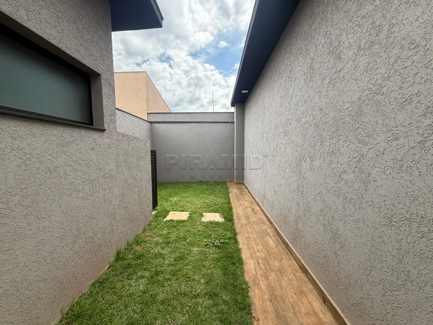 Comprar Casa / Padr&atilde;o em Ribeir&atilde;o Preto R$ 850.000,00 - Foto 5