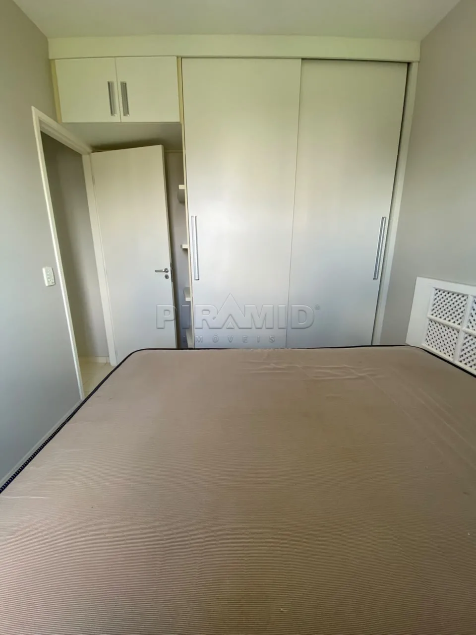 Alugar Apartamento / Padr&atilde;o em Ribeir&atilde;o Preto R$ 2.500,00 - Foto 13