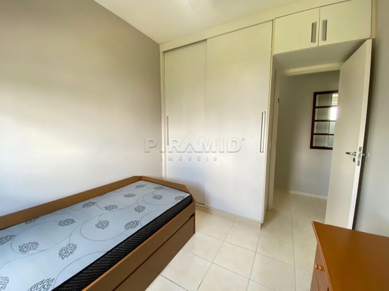 Alugar Apartamento / Padr&atilde;o em Ribeir&atilde;o Preto R$ 2.500,00 - Foto 17
