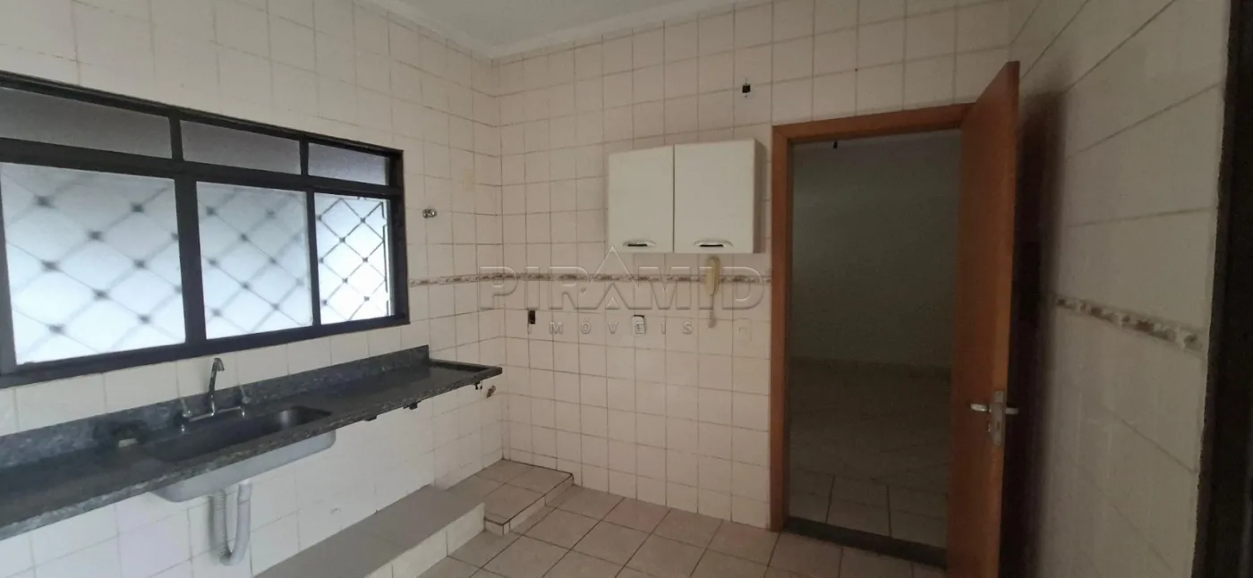 Alugar Casa / Padr&atilde;o em Ribeir&atilde;o Preto R$ 2.000,00 - Foto 5