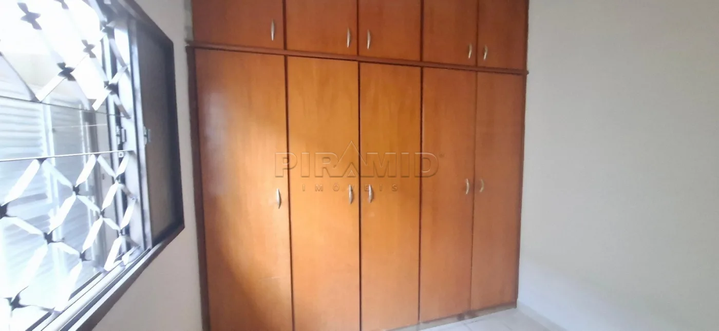 Alugar Casa / Padr&atilde;o em Ribeir&atilde;o Preto R$ 2.000,00 - Foto 9