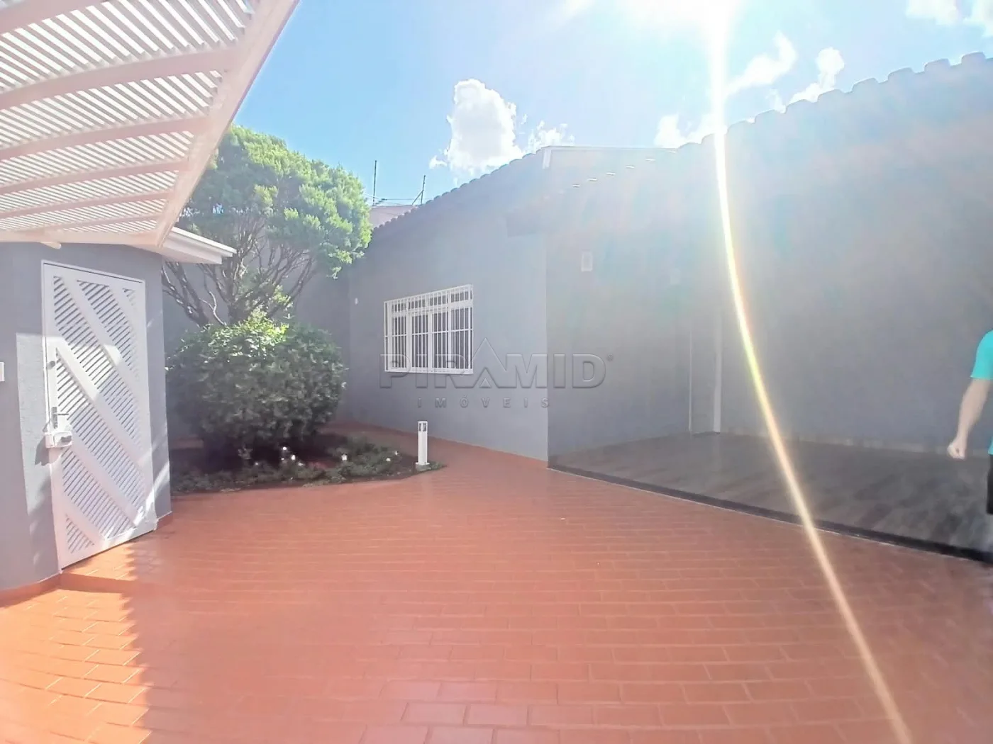 Alugar Casa / Padr&atilde;o em Ribeir&atilde;o Preto R$ 5.000,00 - Foto 3