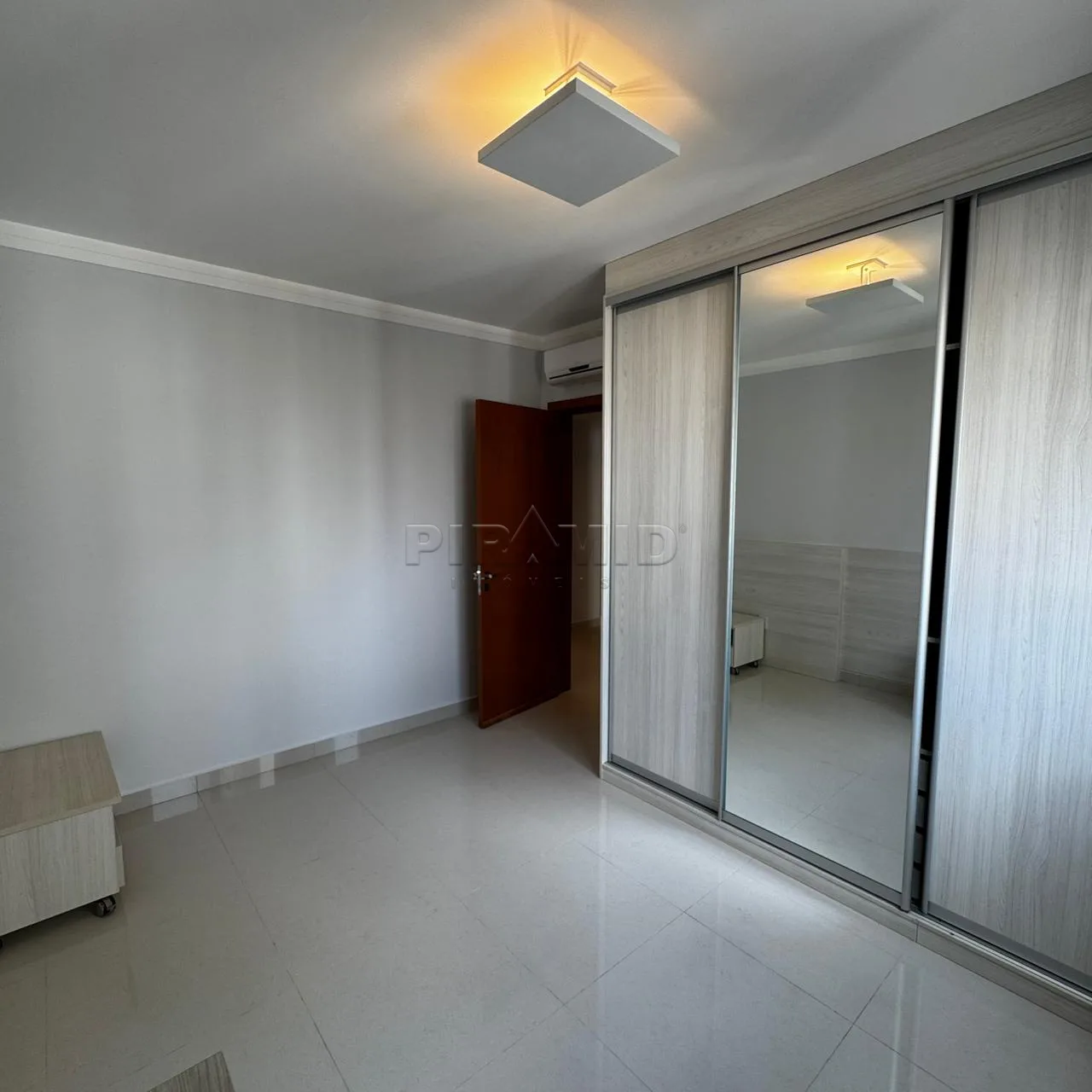 Comprar Apartamento / Padr&atilde;o em Ribeir&atilde;o Preto R$ 1.400.000,00 - Foto 18