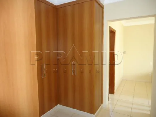 Alugar Apartamento / Padr&atilde;o em Ribeir&atilde;o Preto R$ 1.900,00 - Foto 8