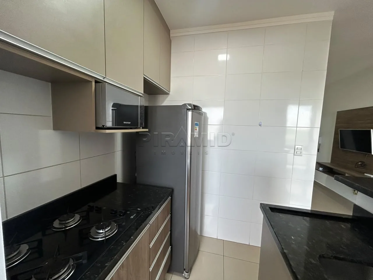 Alugar Apartamento / Padr&atilde;o em Ribeir&atilde;o Preto R$ 1.800,00 - Foto 7