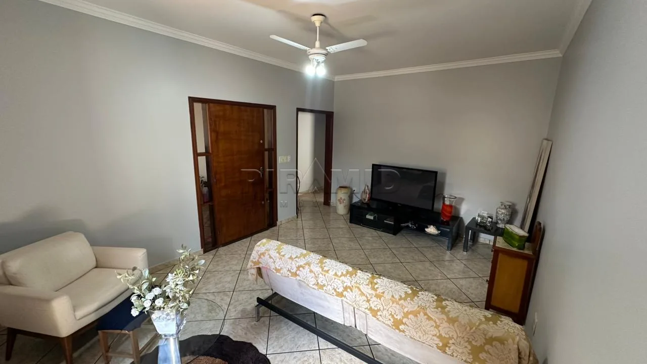 Comprar Casa / Padr&atilde;o em Ribeir&atilde;o Preto R$ 450.000,00 - Foto 3