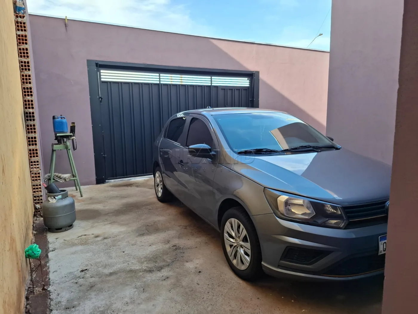 Alugar Casa / Padr&atilde;o em Ribeir&atilde;o Preto R$ 2.200,00 - Foto 1