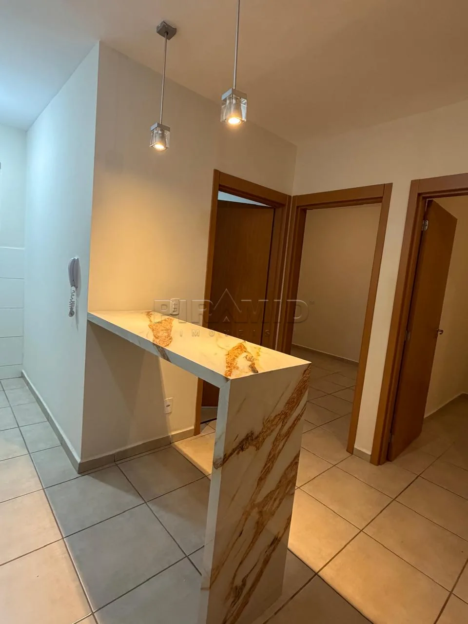Comprar Apartamento / Padr&atilde;o em Bonfim Paulista R$ 215.000,00 - Foto 4