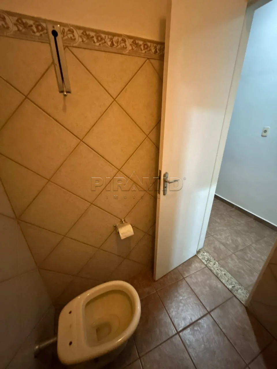 Comprar Casa / Padr&atilde;o em Ribeir&atilde;o Preto R$ 400.000,00 - Foto 24