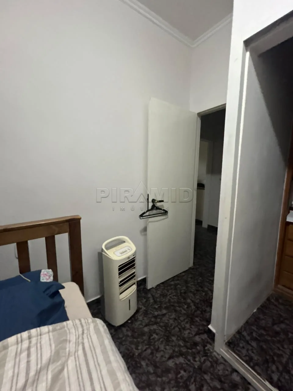 Comprar Casa / Padr&atilde;o em Ribeir&atilde;o Preto R$ 400.000,00 - Foto 27