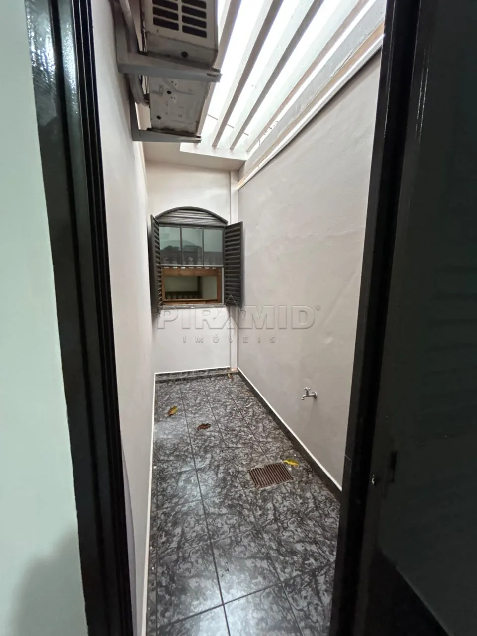 Comprar Casa / Padr&atilde;o em Ribeir&atilde;o Preto R$ 400.000,00 - Foto 33