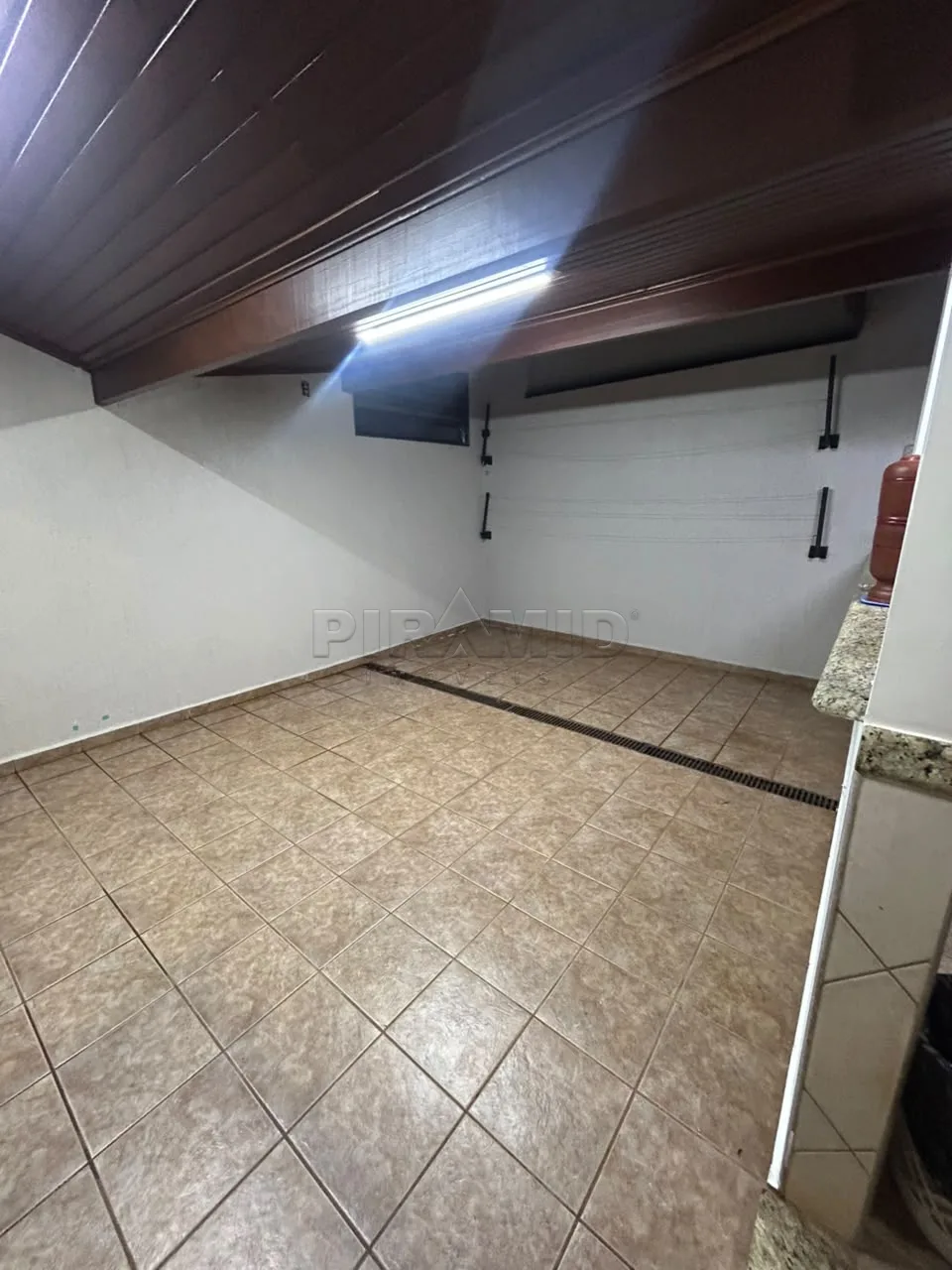 Comprar Casa / Padr&atilde;o em Ribeir&atilde;o Preto R$ 400.000,00 - Foto 43