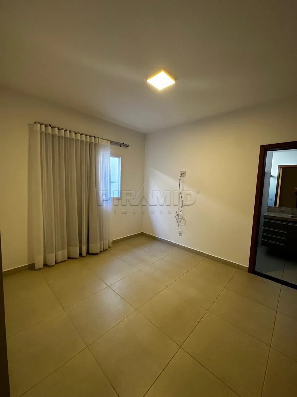 Alugar Casa / Condom&iacute;nio em Ribeir&atilde;o Preto R$ 6.200,00 - Foto 4