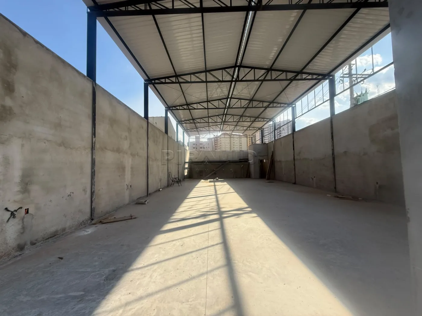 Alugar Comercial / Sal&atilde;o em Ribeir&atilde;o Preto R$ 9.000,00 - Foto 3